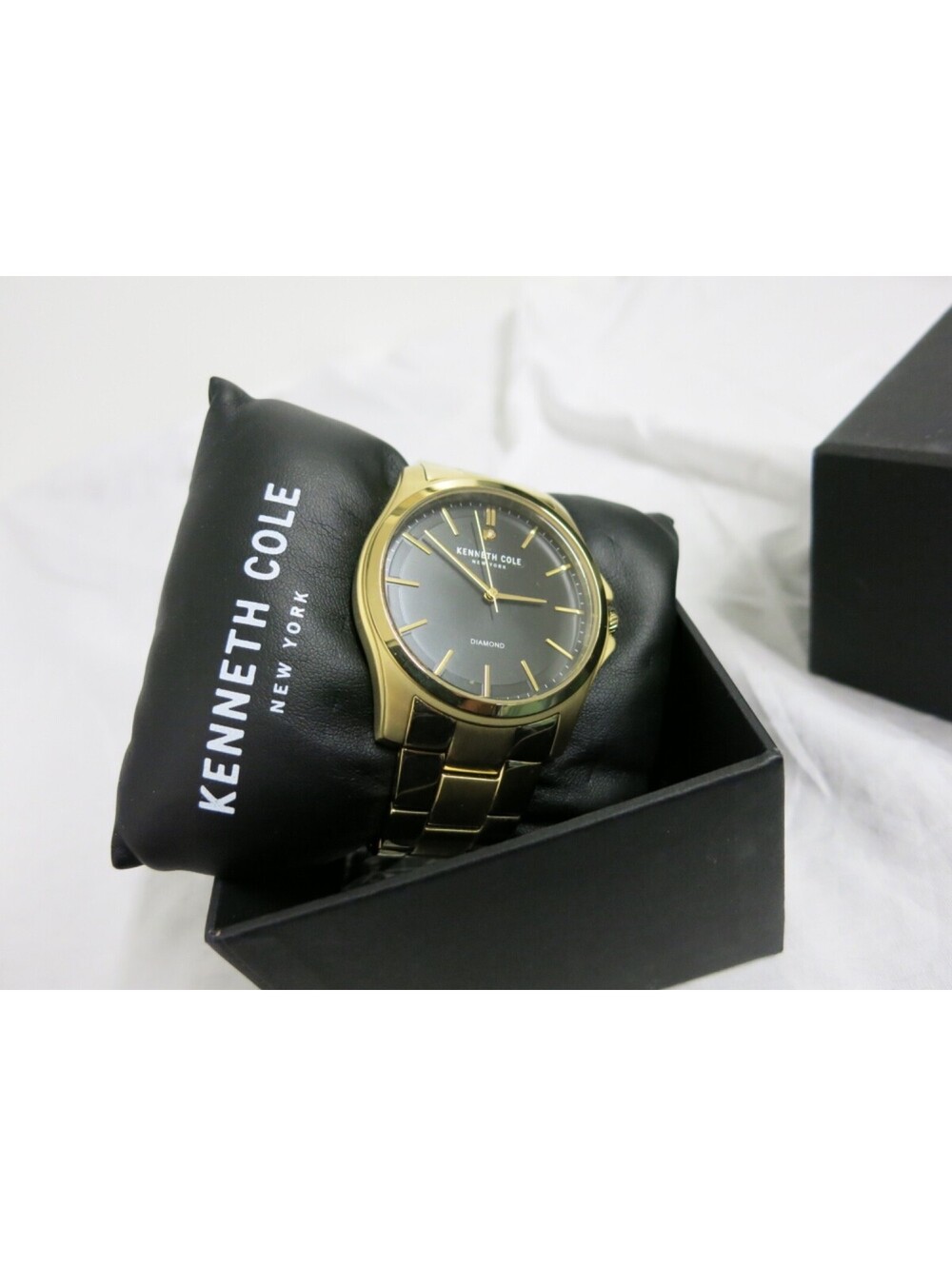 Kenneth Cole Mens watch 10027421